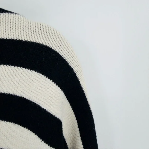 Zara | Black & Cream Striped Knit Crewneck Sweater Size Large - Picture 3 of 8